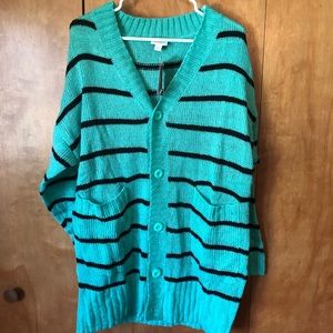 NWT LuLaRoe Lucille sweater